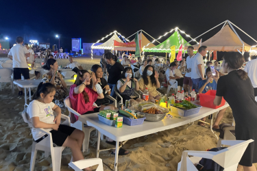 reko_night_market_party