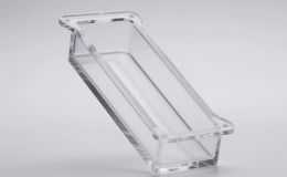 transparent_enclosure_for_instruments